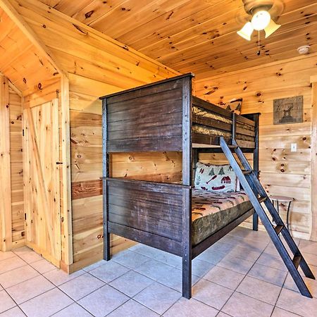 Luxe Cabin With Hot Tub, Theater, Pool Table, Arcade Pigeon Forge Zewnętrze zdjęcie